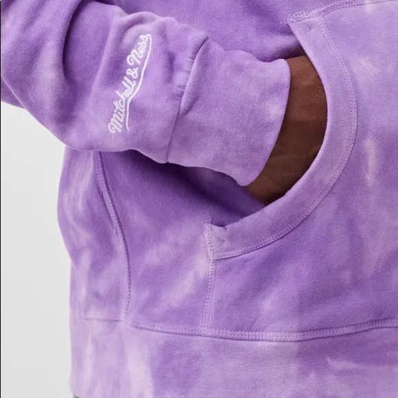 Mitchell & Ness raptors hoodie - Picture 2 of 3